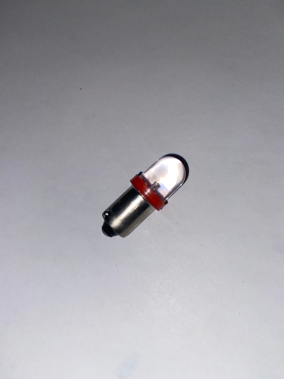 BMW 6 VOLT LED RED GENERATOR BULB USED IN MANY MODELS NEW
