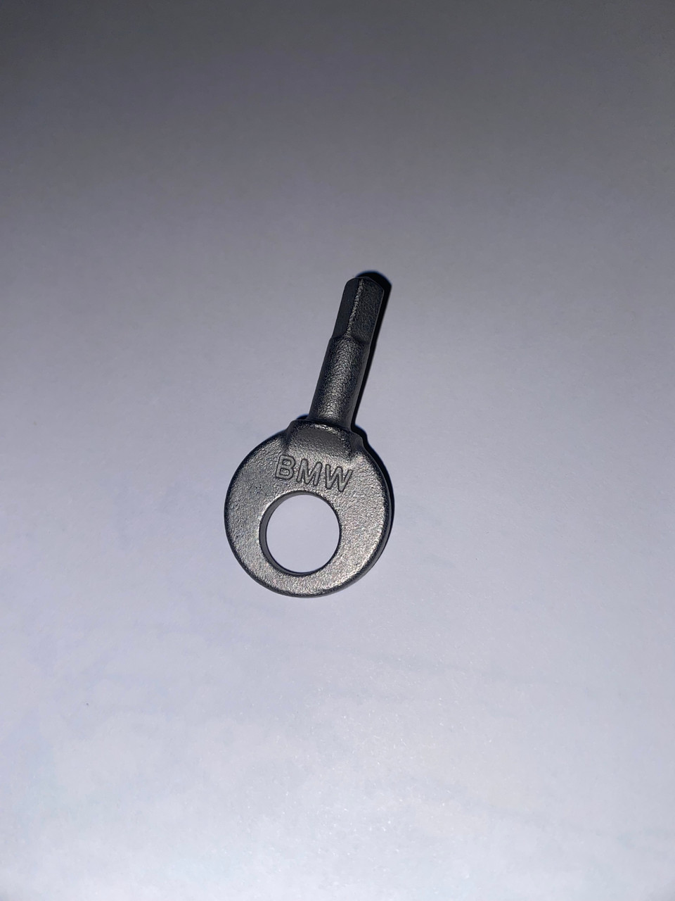 BMW LOGO SQUARE KEY FITS PRE 1970 TANKS+COVERS- 16114080172