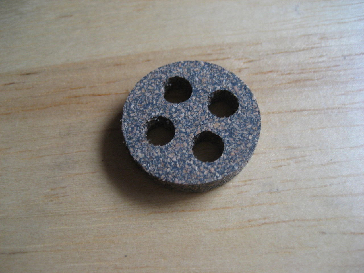 CORK PETCOCK SEAL 4 HOLES 4MM THICK X 22MM DIA - 16121234000