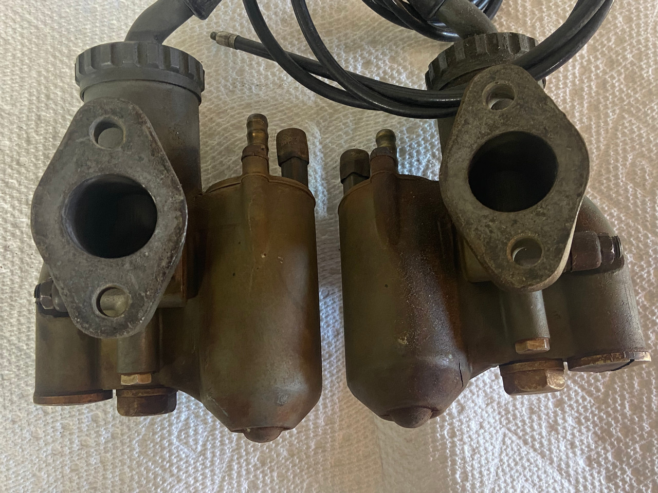 USED PAIR 1/24/131-132 BING CARBURETORS