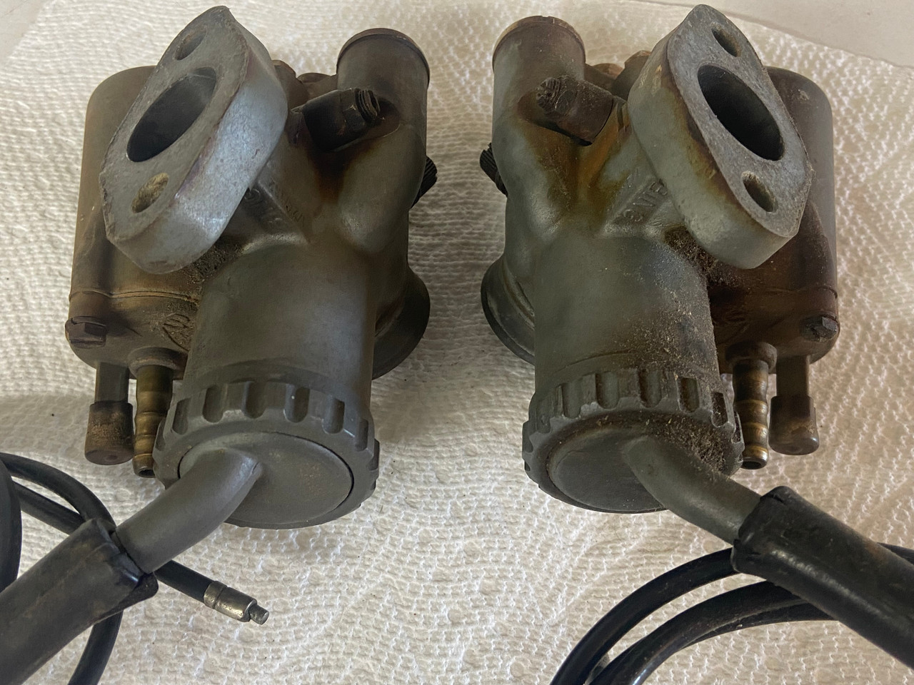 USED PAIR 1/24/131-132 BING CARBURETORS