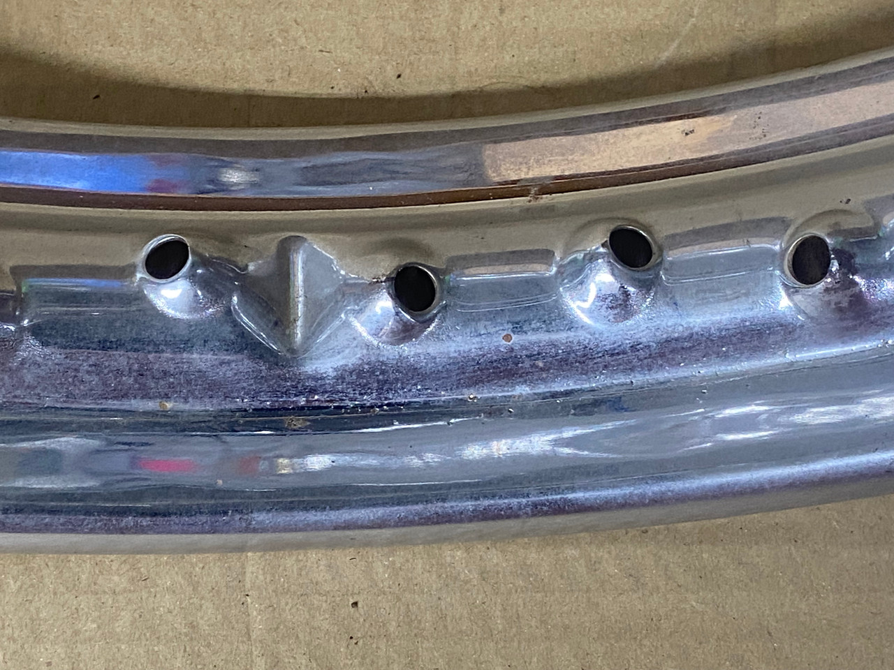 NOS #1 CHROME WHEEL 2:15X18 40 SPOKE X2- 36314038217