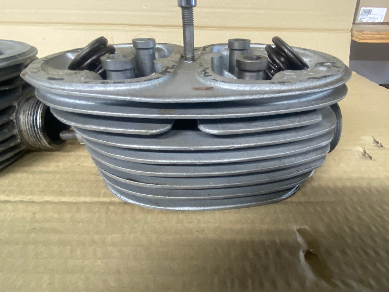 USED CYLINDER HEAD SET-COMPETE R51/3-R60/2 - 11120021041
