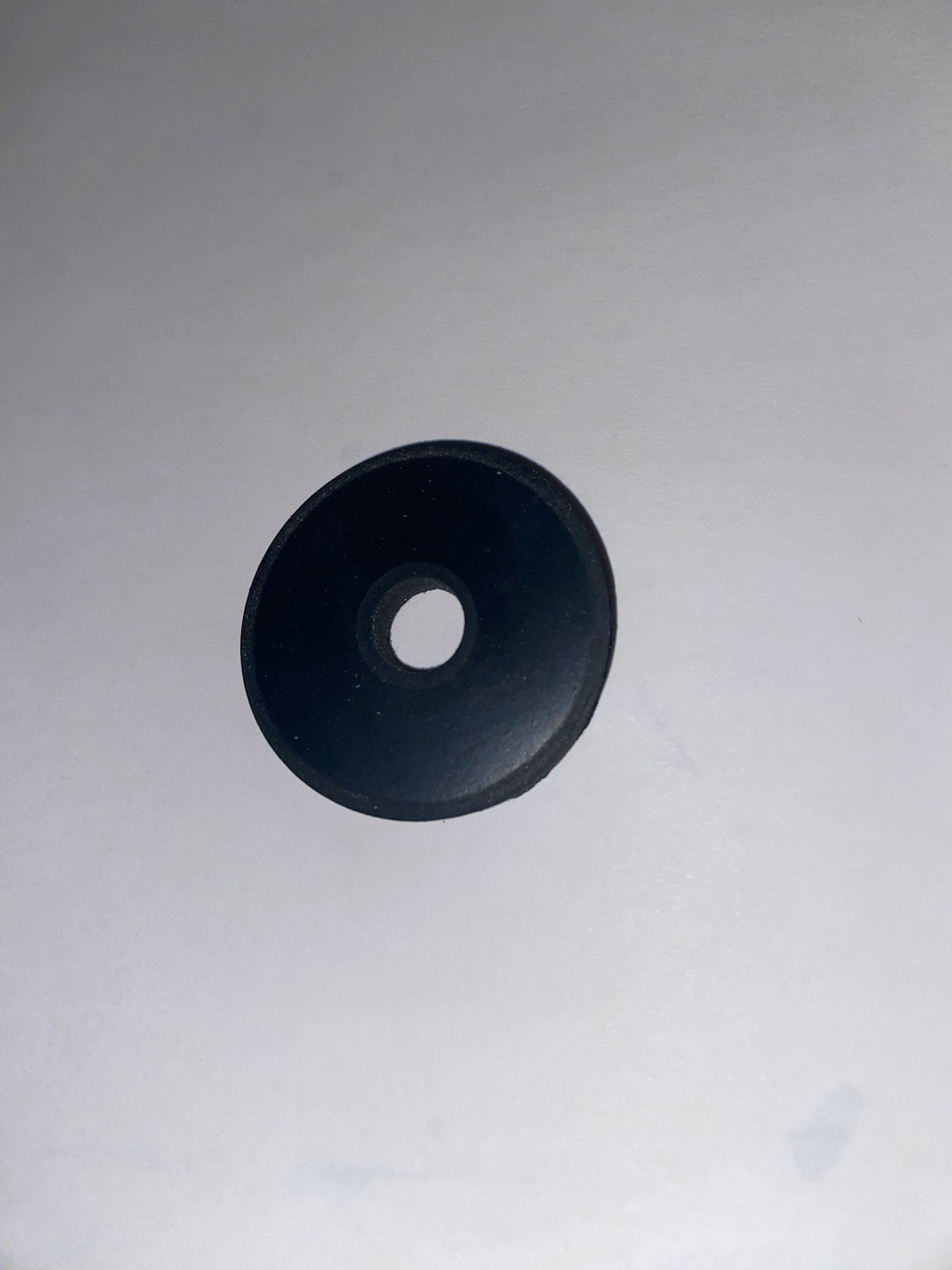 EARLS 5 MM RUBBER GAS TANK SUPPORT WASHER - 16114080148
