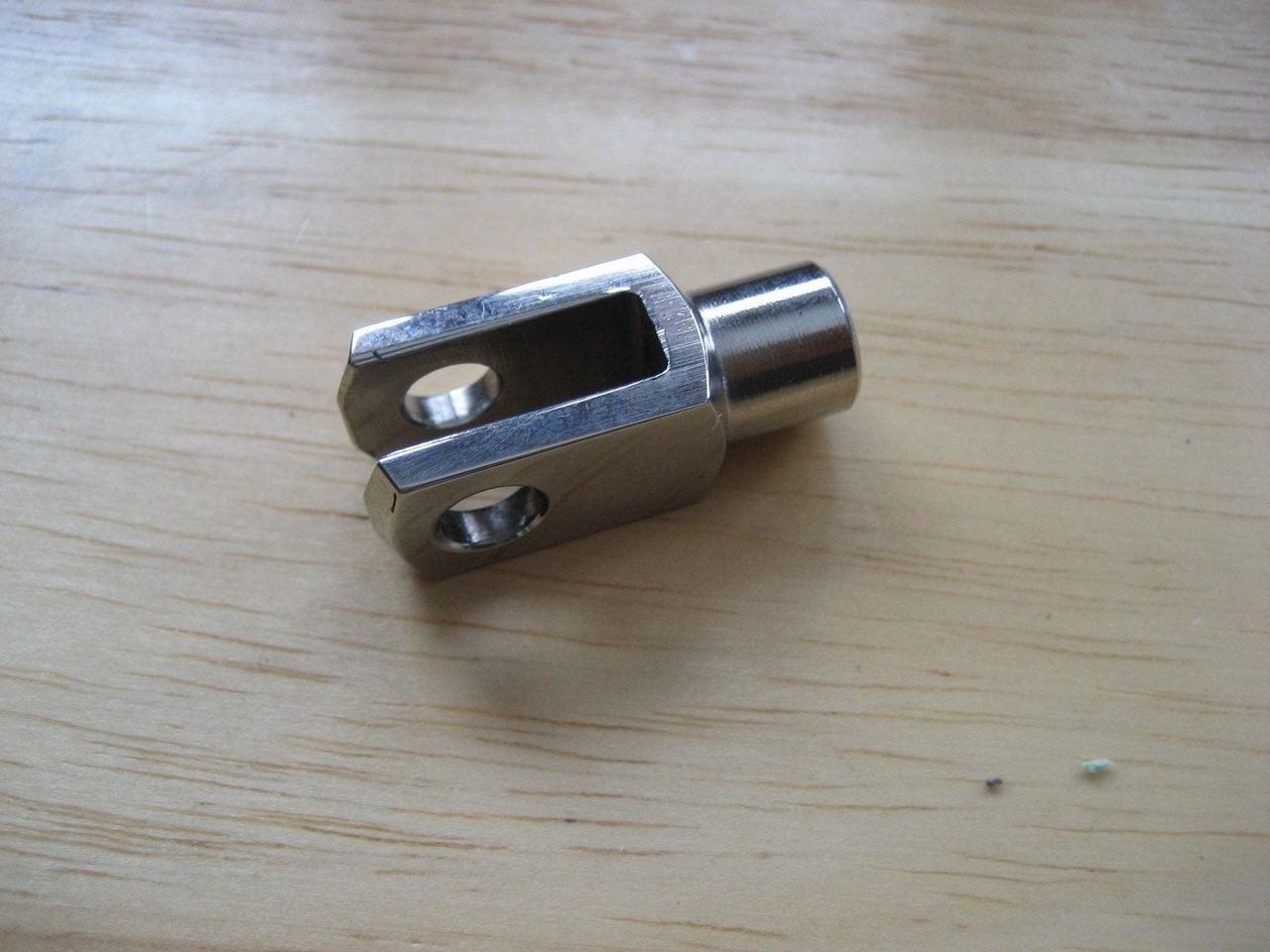 CLEVIS-SS BRAKE ROD SQUARE END 6MM PIN HOLE - 35214044229
