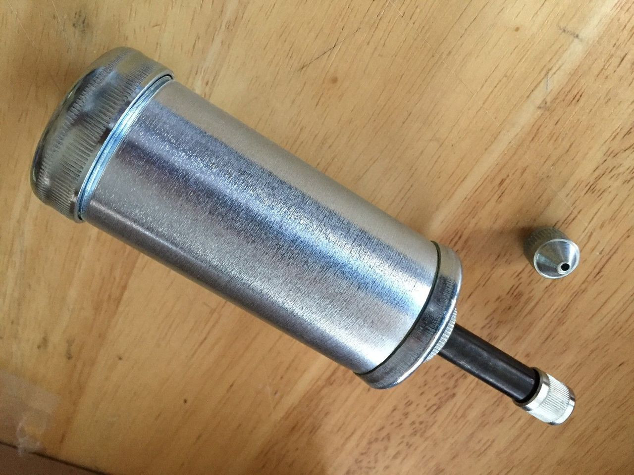 PUSH TYPE GREASE GUN 2 TIPS DOES SWING ARM BEARINGS + MORE GREASE GUN