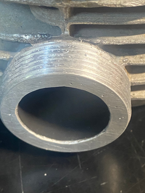 RH USED CYLINDER HEAD R50-60/2 SEE DESCRIPTION - 11120021041-1