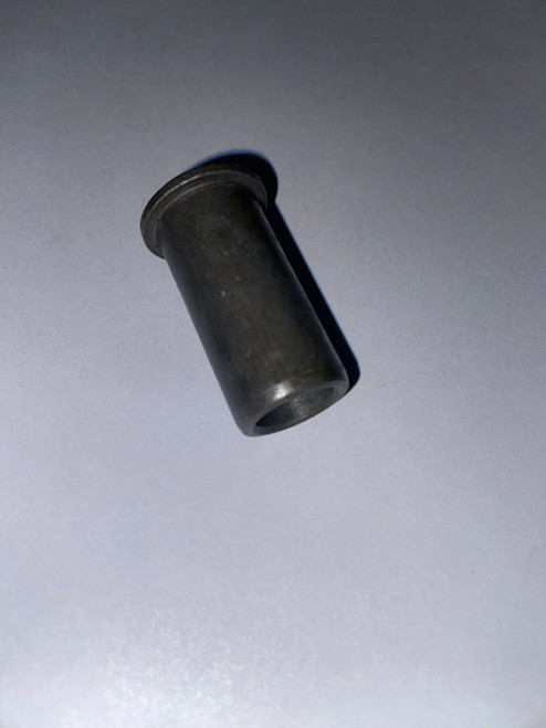 REAR DRIVE THREADED BUSHING  R50-69S- 33113004317