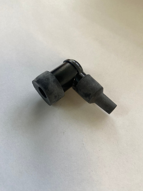 NGK BLACK  SPARK PLUG CAP - 12128036104