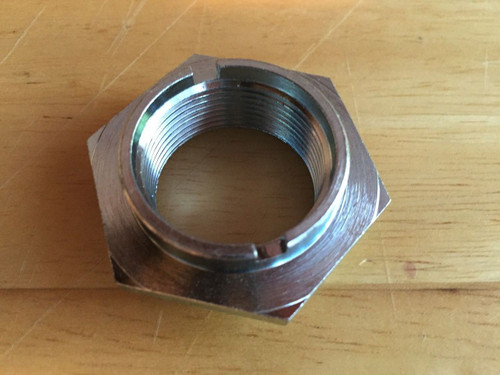 R24-R69S STEERING ADJUSTING NUT - 31422000182