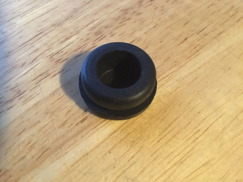 RUBBER FRAME GROMMET/PLUG - 61138060106-1