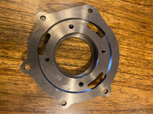 R25-27 CRANKSHAFT BEARING CARRIER - 11110002104 - Vintage Beemer ...