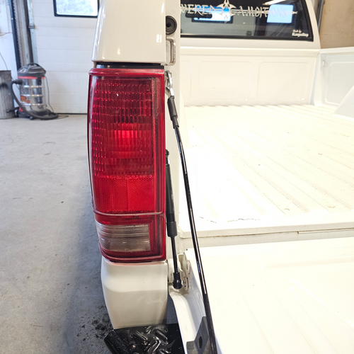 Tailgate Saver Shock (Strut) – 82-04 S10 GMC Chevy Truck