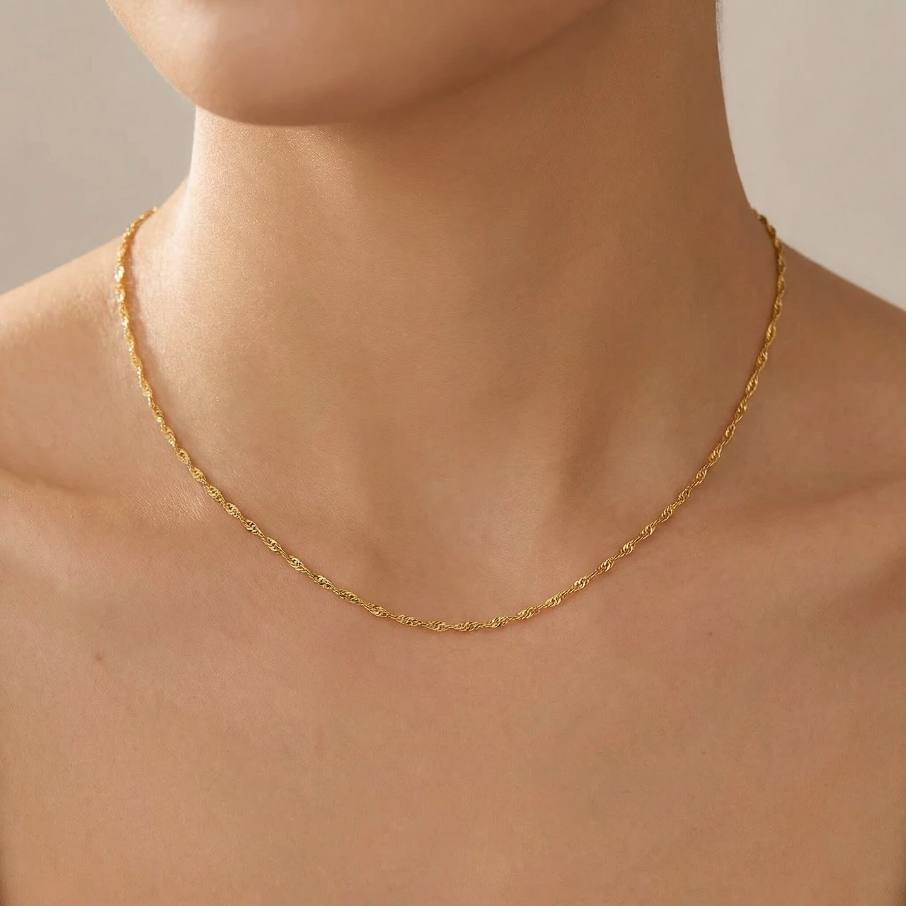 10k Yellow Gold Singapore Chain Necklace (18 inches)