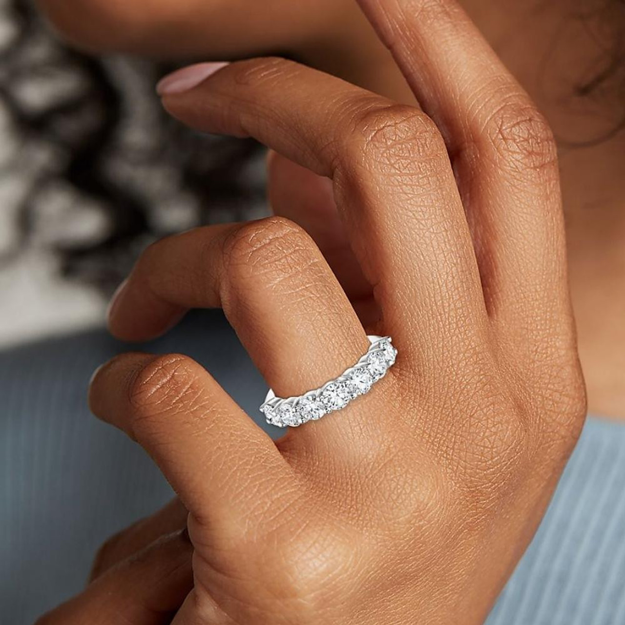 2 Ct TW 7-Stone Diamond Wedding Ring in White or Yellow Gold (G-H, I1) 2 Ct TW 7-Stone Diamond Wedding Ring in White or Yellow Gold (G-H, I1)