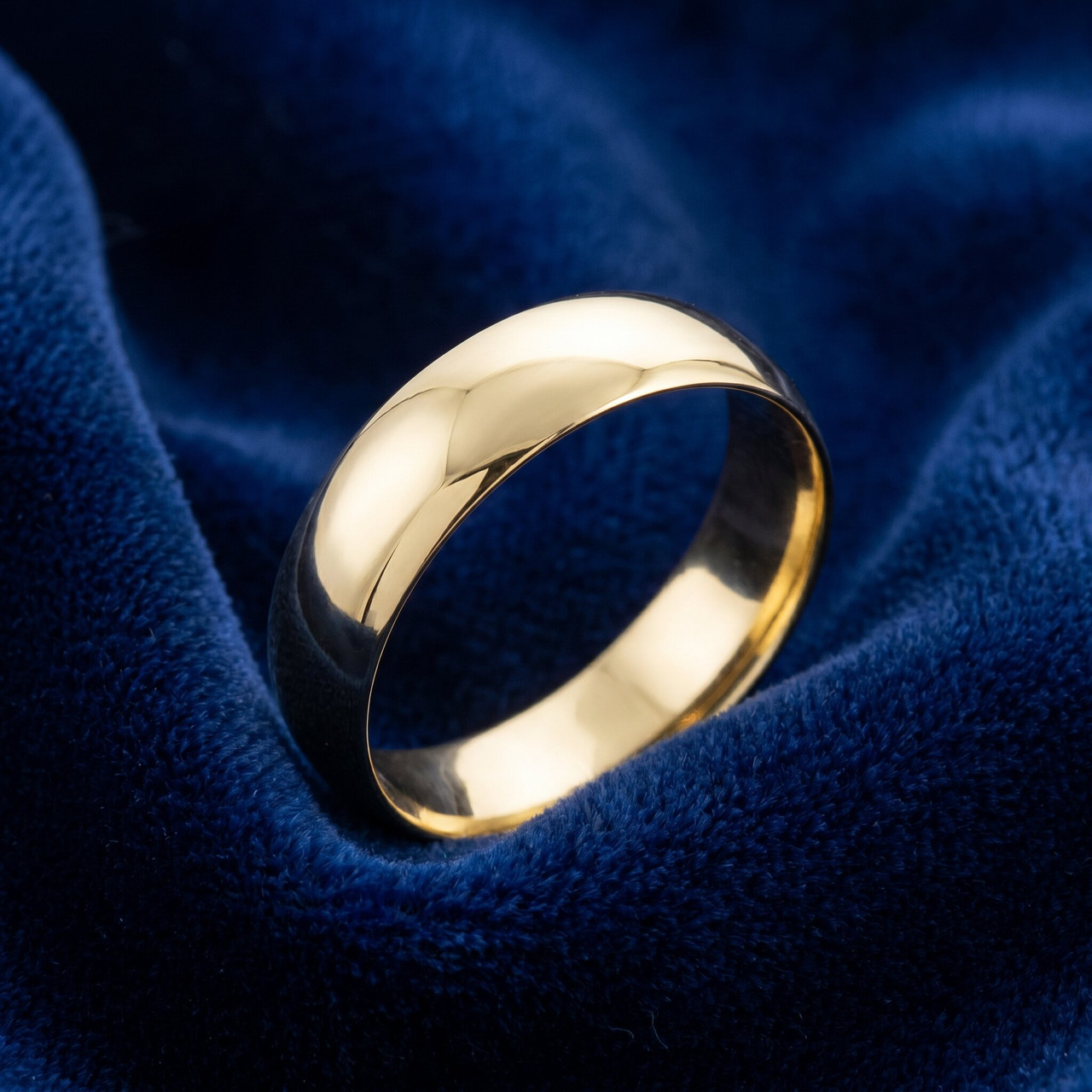 6mm Dome High Polished Wedding Band 10K Yellow Gold Comfort Fit Plain Ring