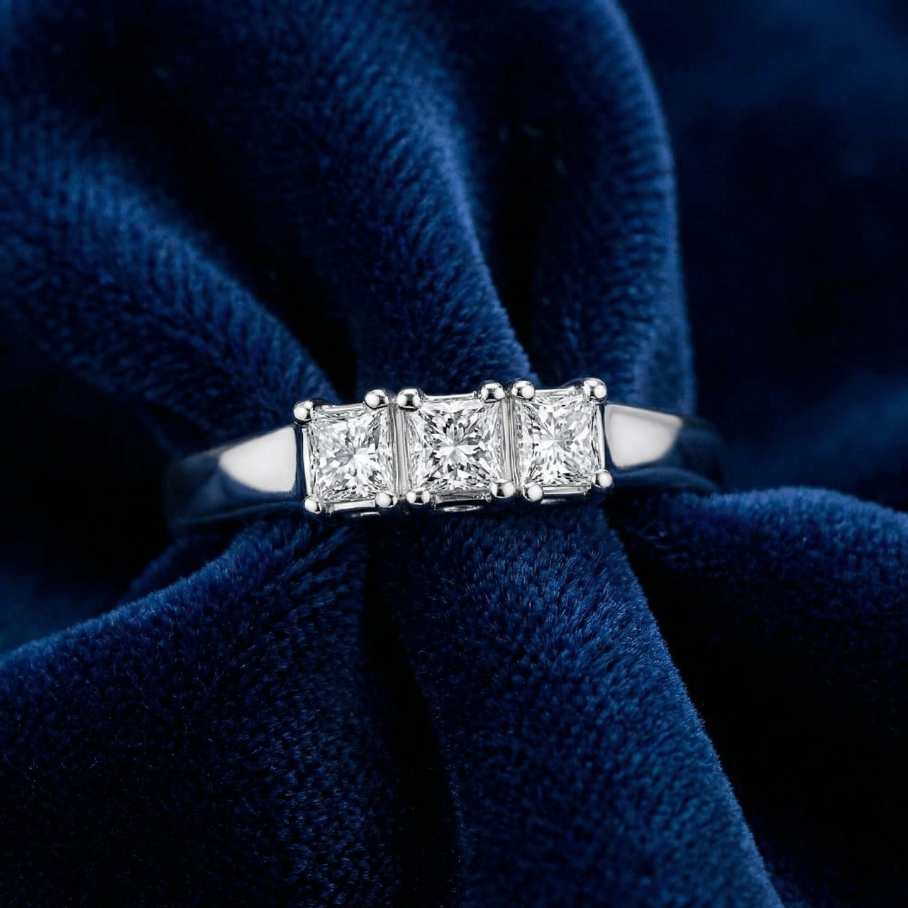 1ct Three Stone Princess Cut Diamond Ring 14K White Gold (H-I, I1)