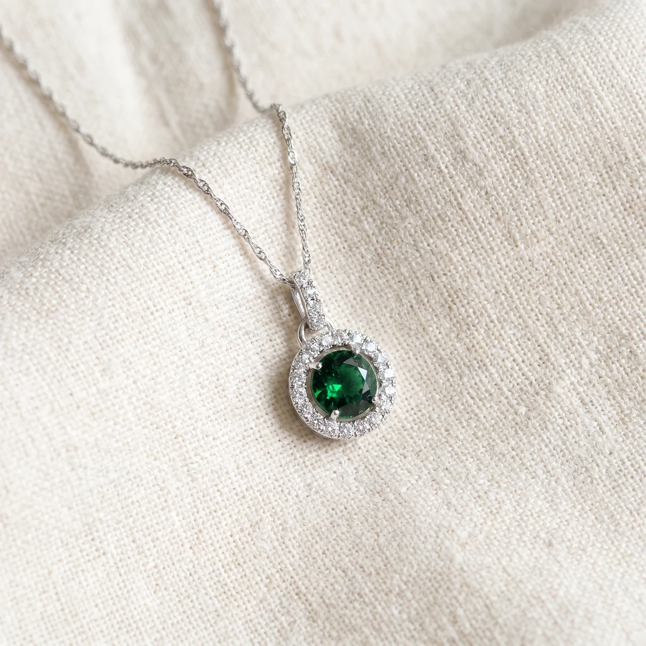 1 1/2Ct Emerald Diamond Halo Pendant Women's 10k White Gold Necklace 18" Length (G-H, I1)