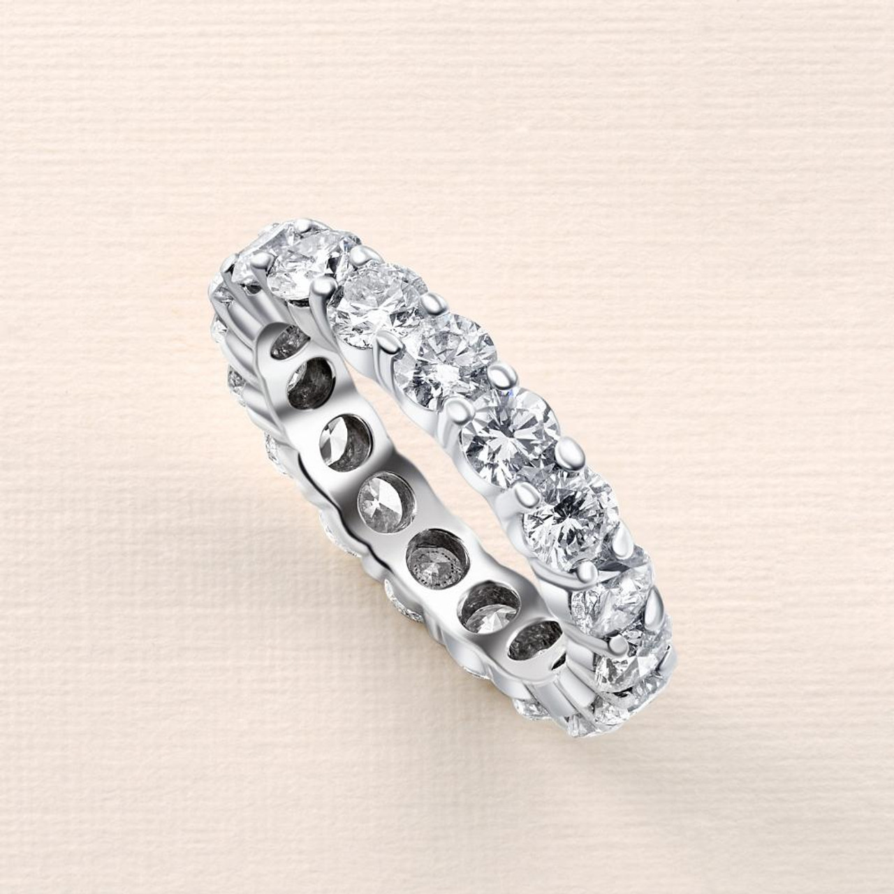 4Ct TW Round Diamond Platinum Eternity Ring Wedding Band Lab Grown (G-H, VS2-SI1) 4Ct TW Round Diamond Platinum Eternity Ring Wedding Band Lab Grown (G-H, VS2-SI1)