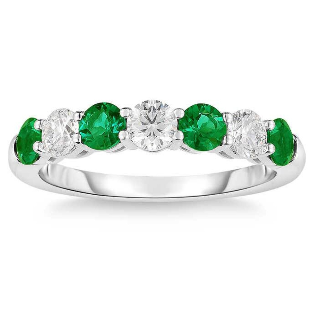 1 1/2Ct TW Round Diamond & Created Emerald Wedding Anniversary Ring in 14k Gold (G-H, I1)