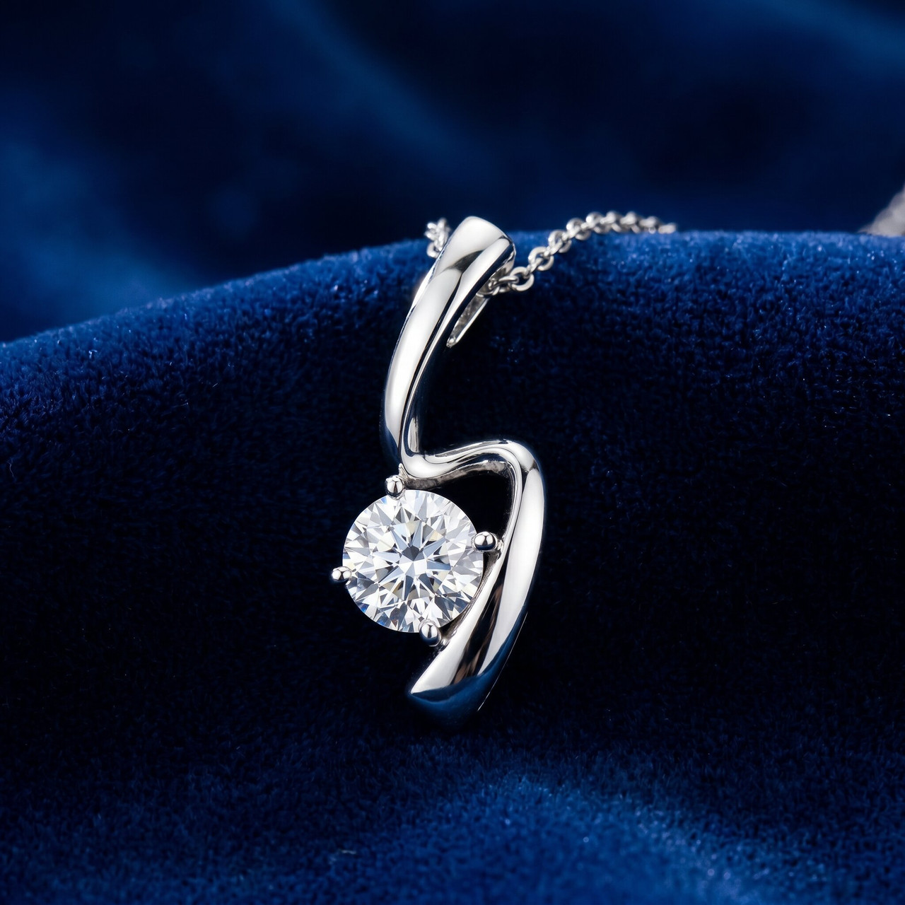 1/2 ct Solitaire Round Diamond 14k White Gold Curve Pendant & 18" Chain (I-J, I1)