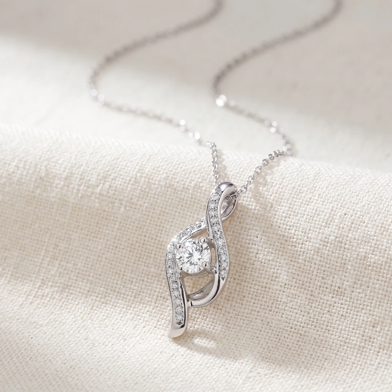 1/3ct Diamond Solitaire Curve Pendant 10k White Gold 3/4" Tall (I-J, I1)
