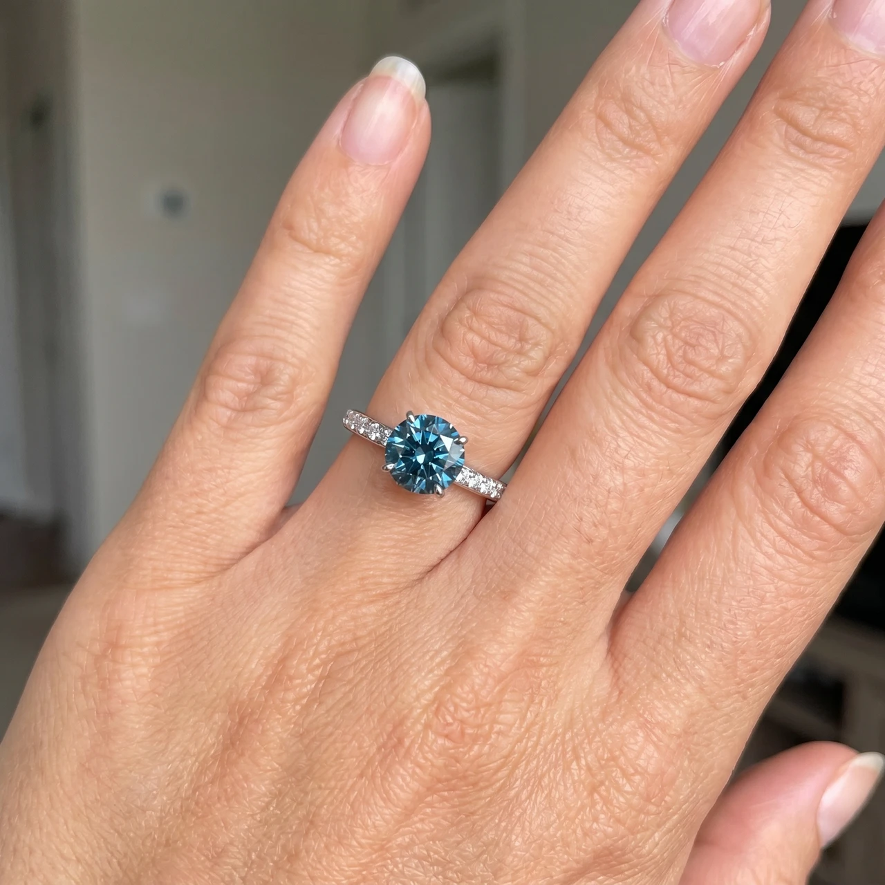 2Ct TW Round Brilliant Cut Blue Diamond Engagement Ring 14k White Gold (G-H, SI)