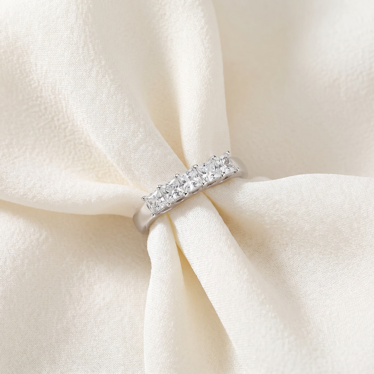 3/4 ct Princess Cut Diamond Wedding Ring 5-Stone Womens Stackable Band 14k Gold (H-I, SI)