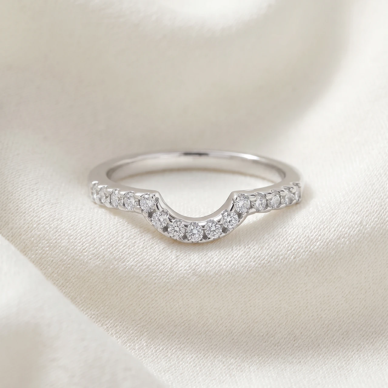 1/4ct Curved Diamond Notched Wedding Ring Enhancer 14K White Gold (J-K, I2-I3)