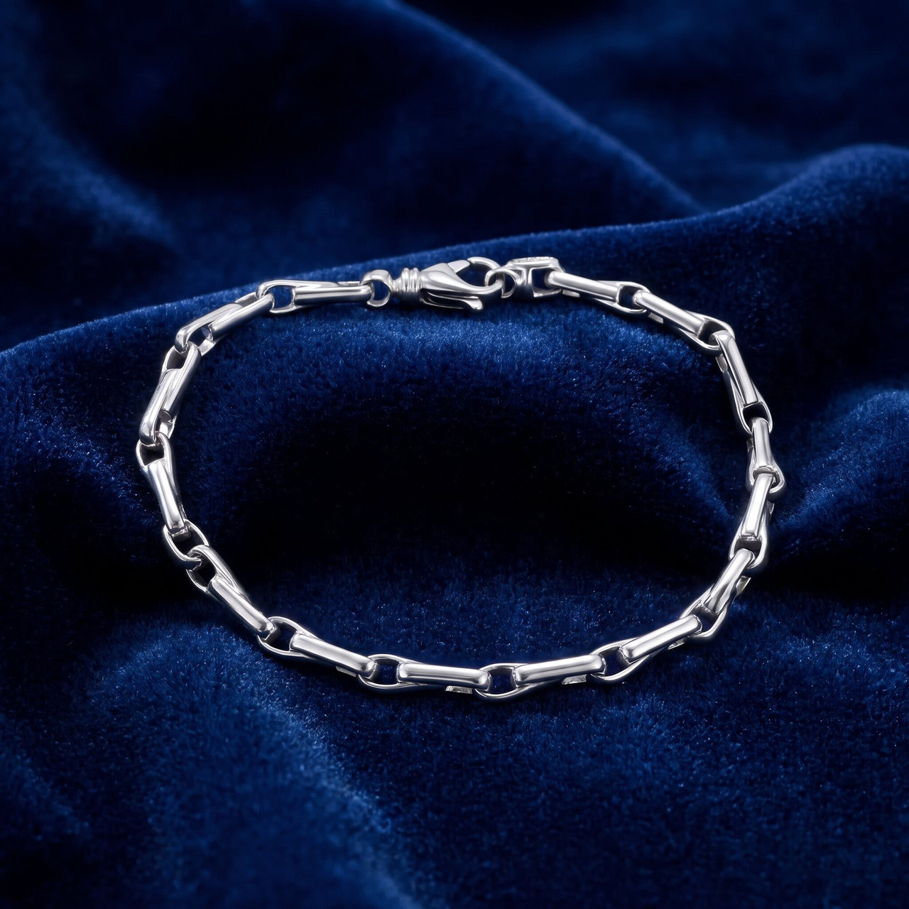 Men's 14k Gold (17gram) or Platinum (29gram) 4.5mm Link Bracelet 9"