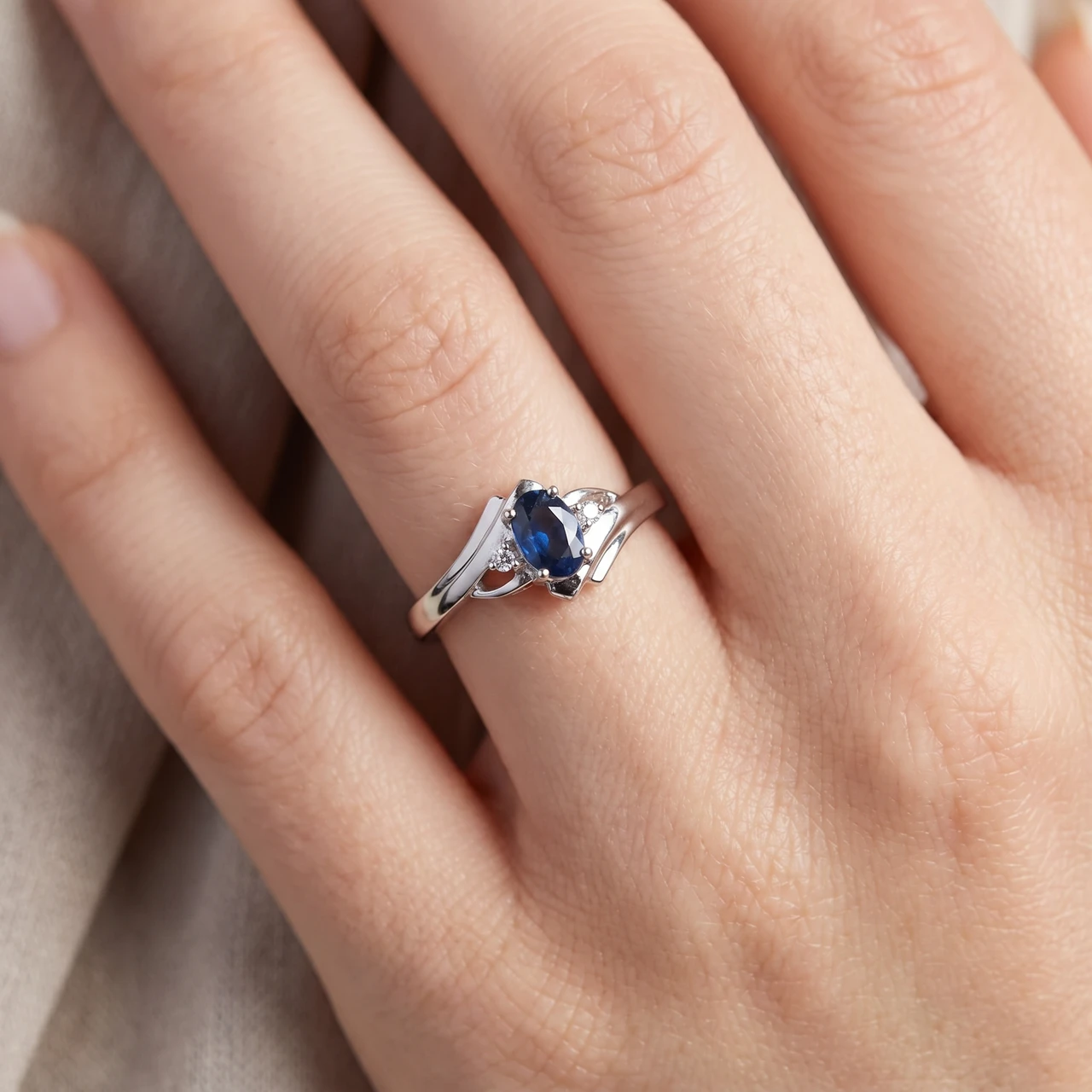 1/2ct Oval Blue Sapphire Diamond Ring 14K White Gold (G-H, I2-I3)
