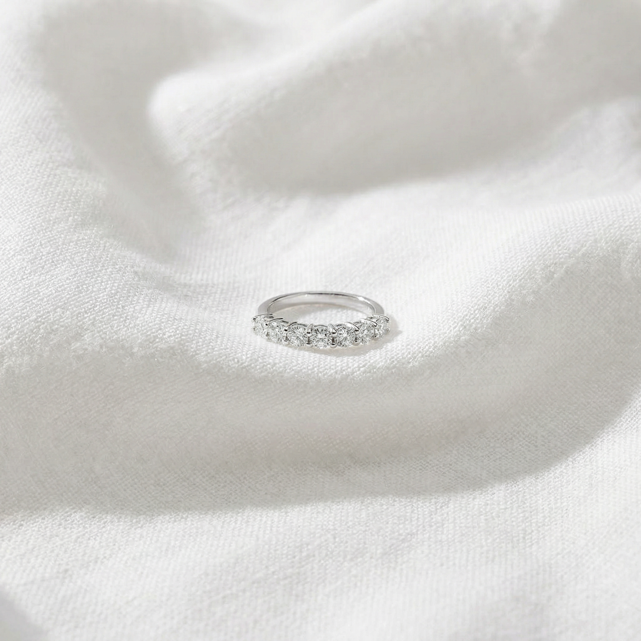 1ct Diamond Wedding  Anniversary Ring 14K White Gold (G-H, I1)