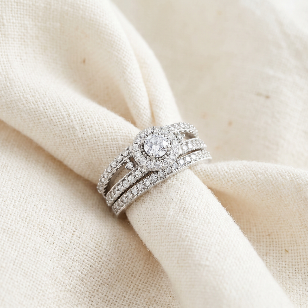 1 Carat Vintage Halo Diamond Engagement Wedding Ring Set 14K White Gold (G-H, I1)