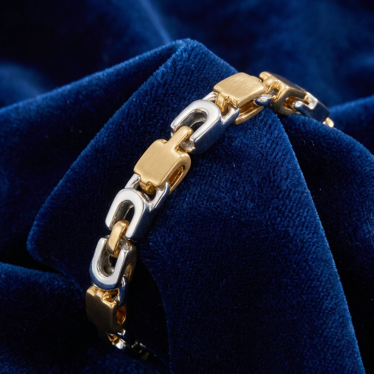 Men's Link 14k Gold (69gram) or Platinum (112gram) 7mm Bracelet 9"