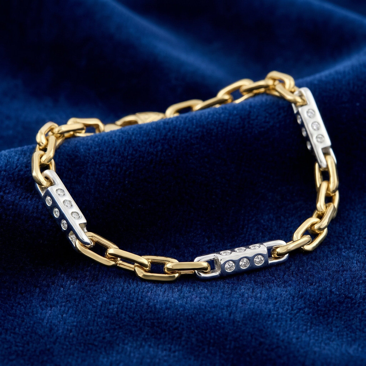 Men's Figaro Link 14k Gold (25gram) or Platinum (41gram) 4.5mm Bracelet 8.5"