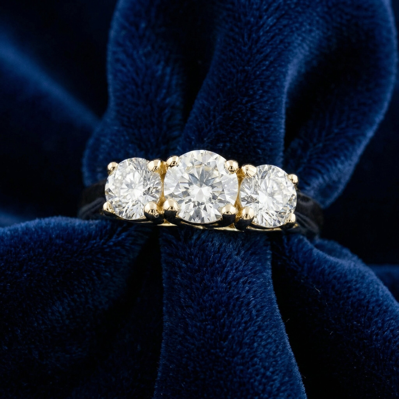 2ct 3-Stone Diamond Engagement 14K Yellow Gold Round Brilliant Cut (H-I, )