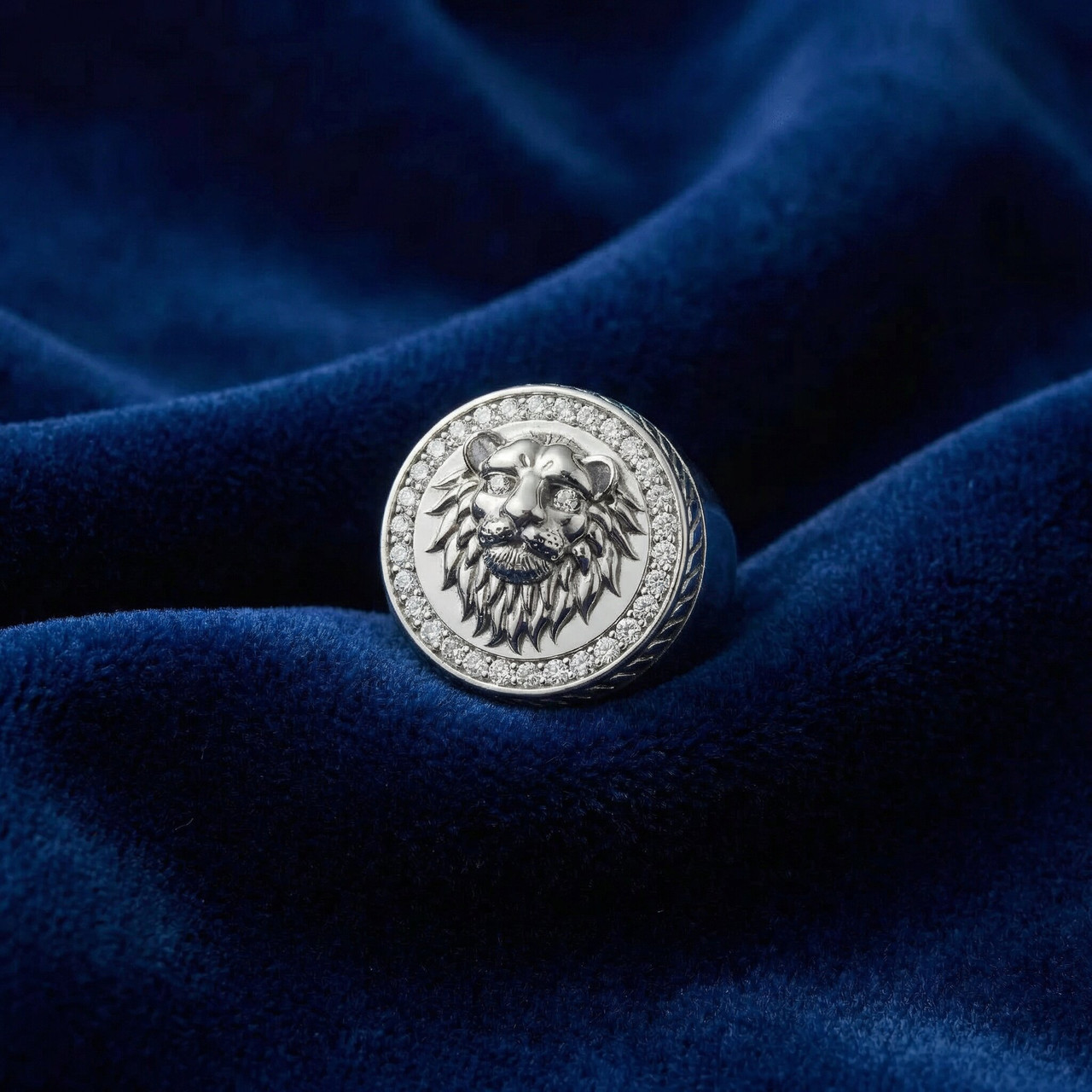 3/8Ct Men's Diamond Lion Head Pink Ring in 10k White or Yellow Gold (F-G, VS)