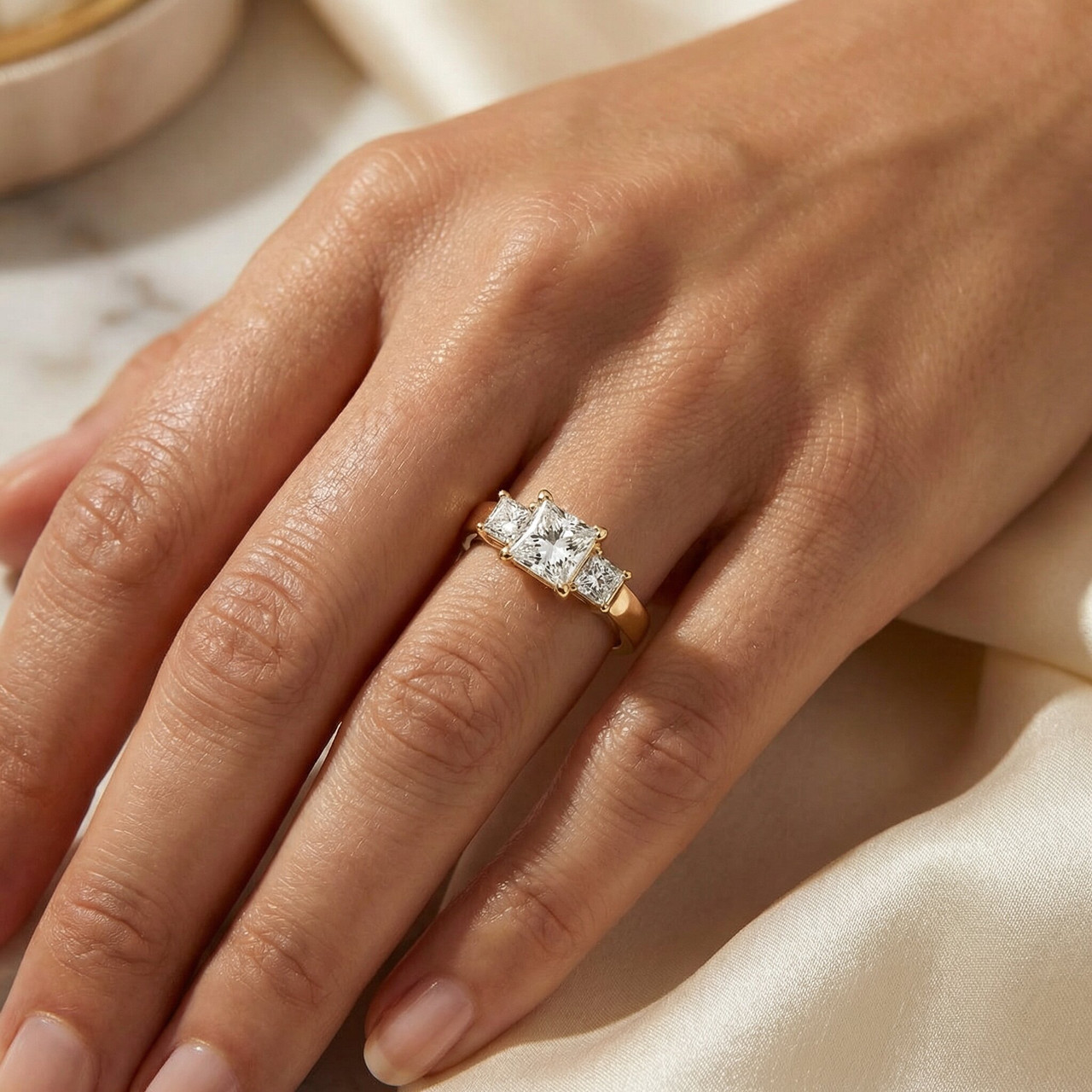 1ct Three Stone Diamond Ring 14K Yellow Gold (H-I, I1)