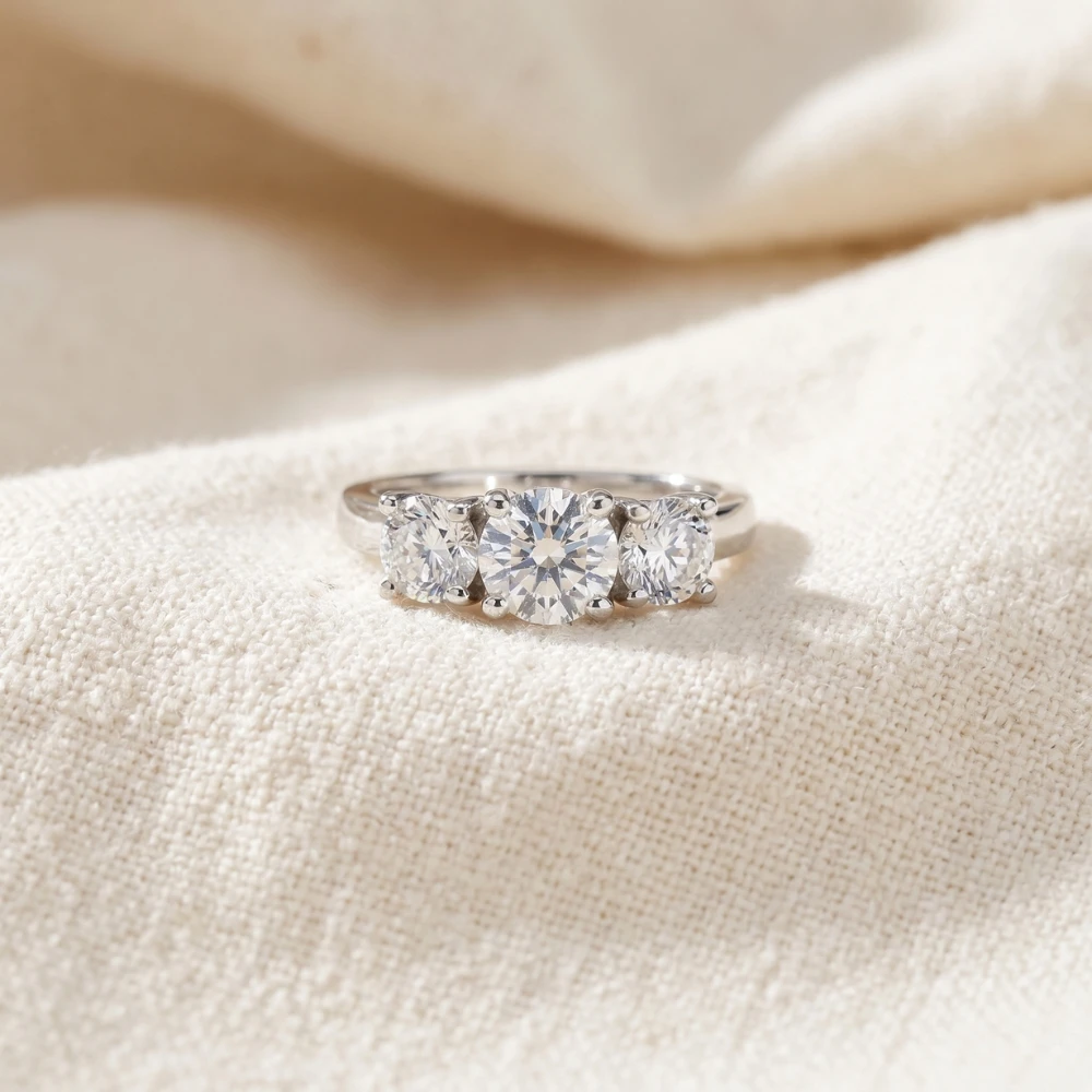 1ct 3-Stone Round Diamond Engagement Ring 14K White Gold (G-H, VS)