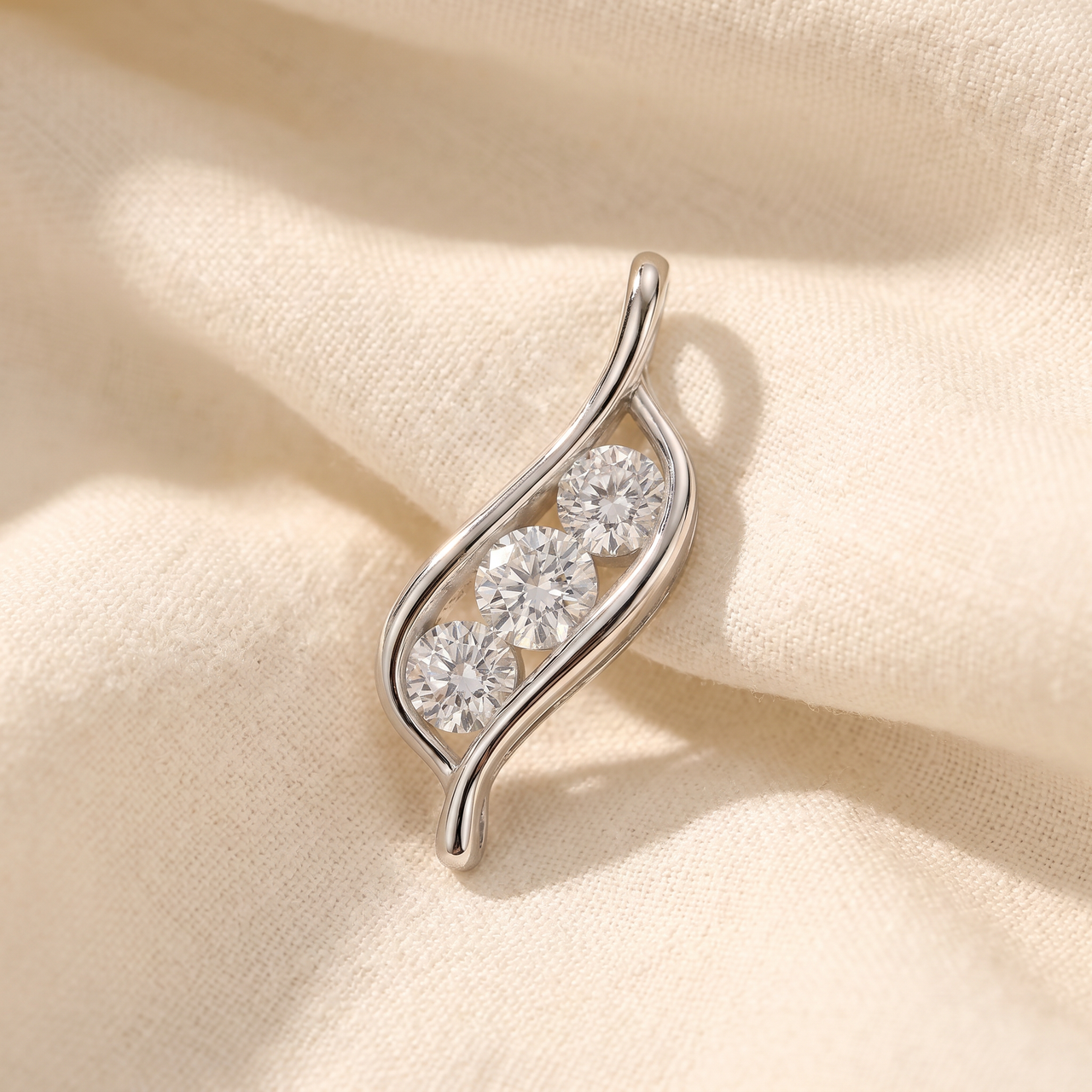 1Ct Three Stone Diamond Pendant 14K White Gold Necklace Lab Grown (F-G, VS)