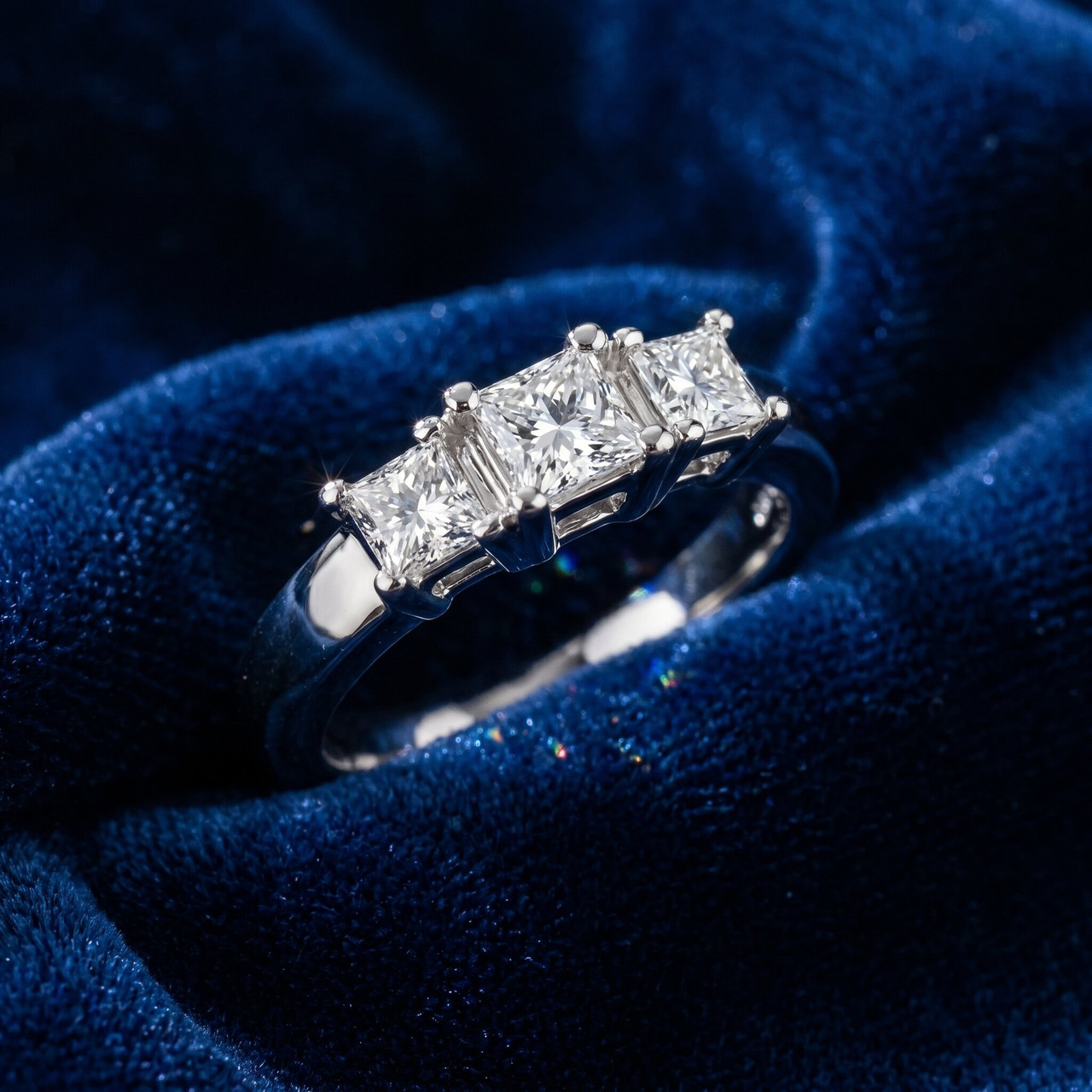 1ct Three Stone Diamond Ring 14K White Gold (H-I, SI)