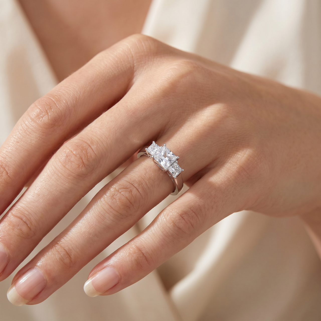 1 1/4ct Three Stone Diamond Ring 14K White Gold (H-I, I1)