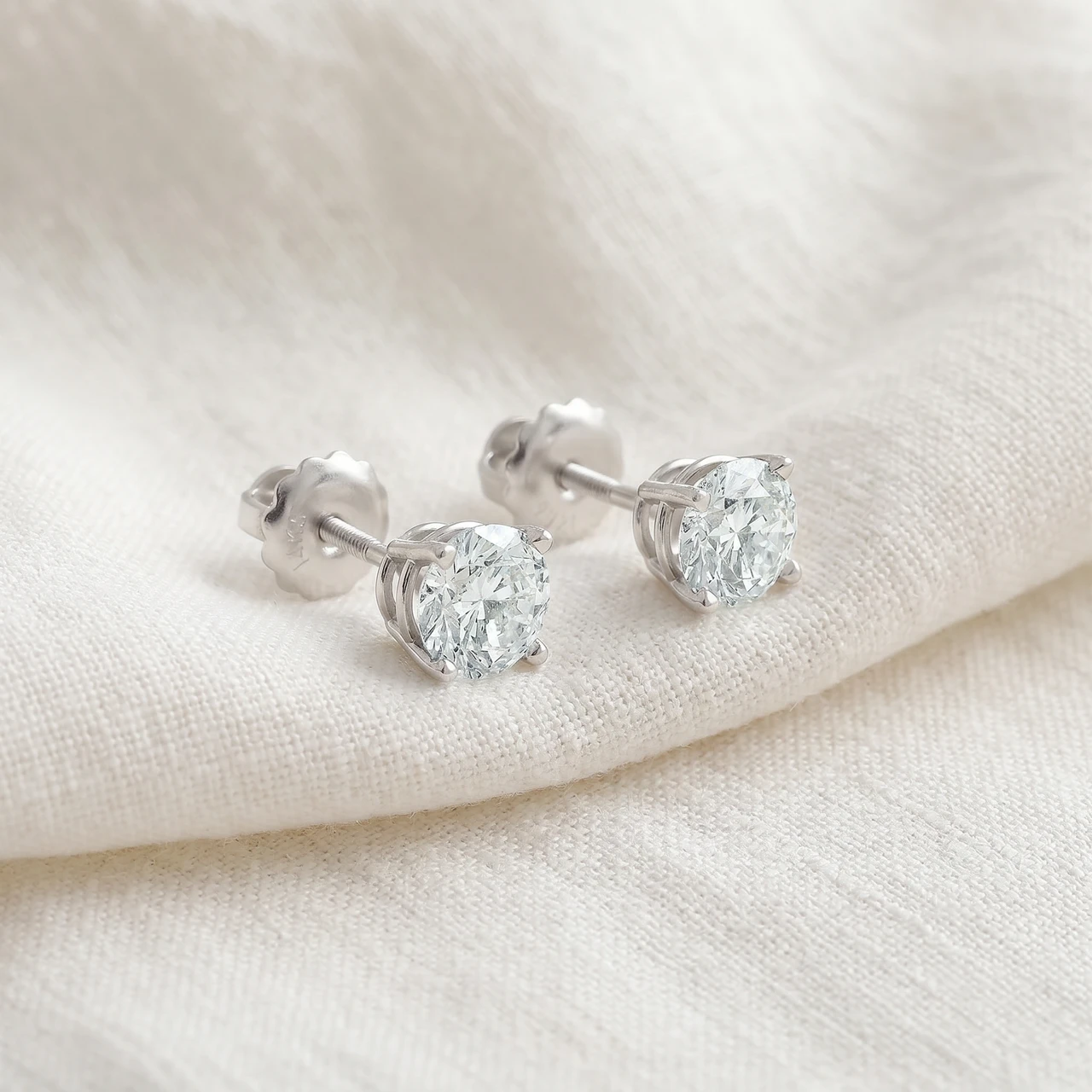 1/2 - 2 Ct TDW Diamond Screw Back Studs in 14k Gold Women's Earrings Lab Grown (G-H, VS2-SI1)