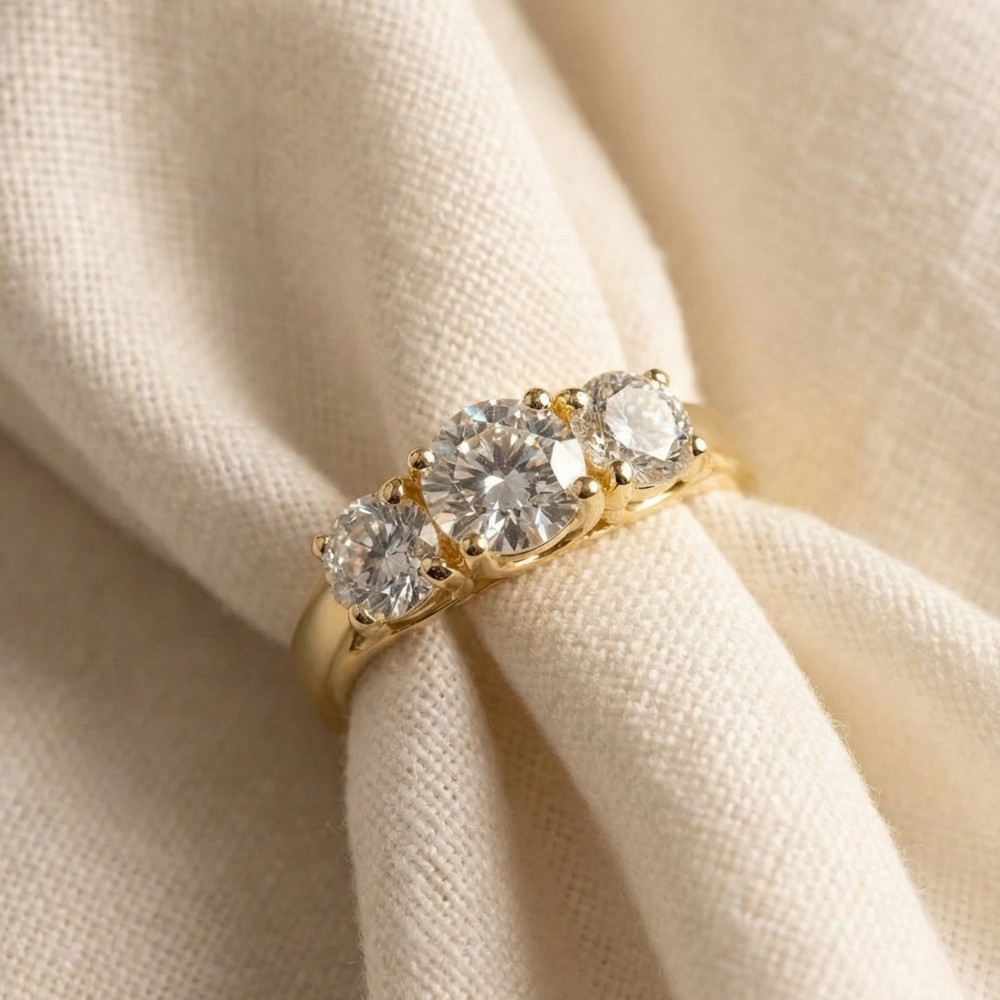 2ct Three Stone Diamond Engagement 14K Yellow Gold Ring (H-I, VS)