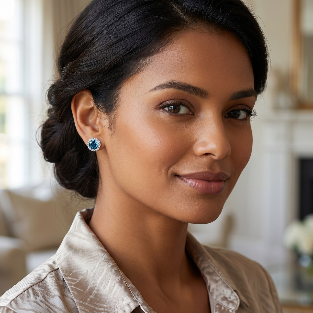 1Ct Blue Diamond Halo Studs 10k White Gold Earrings (Blue, SI)