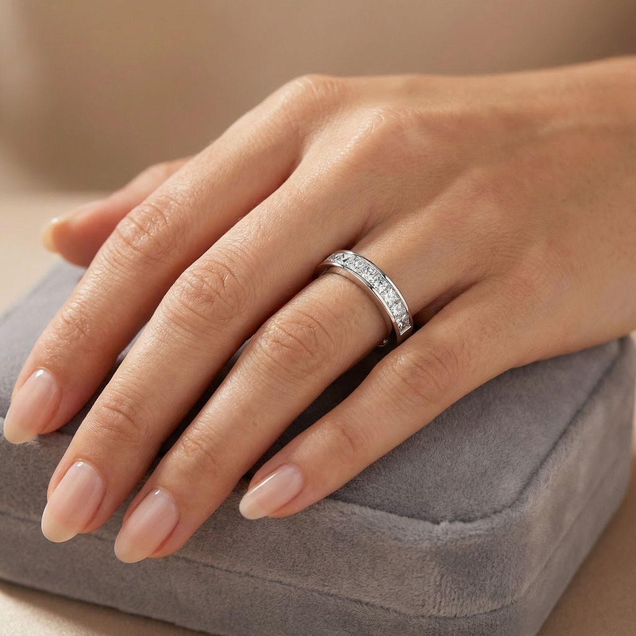 950 Platinum 5/8ct Princess Cut Diamond Wedding Ring (G-H, SI)