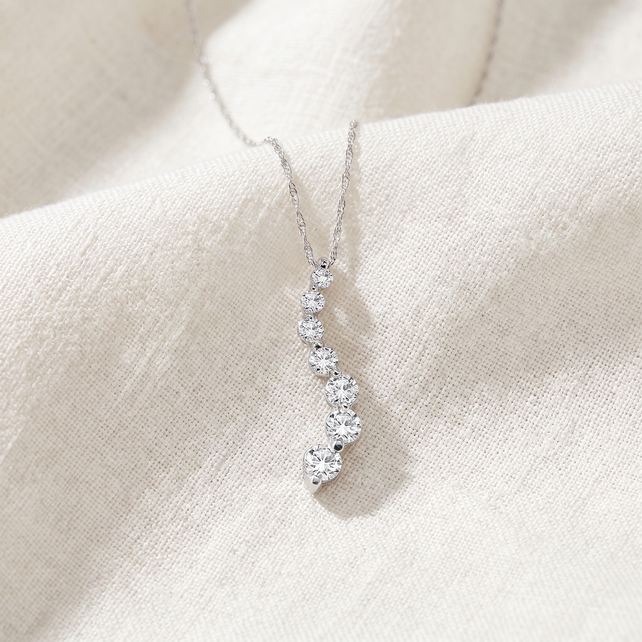 1/2ct Real Diamond Journey Pendant Necklace 14K White Gold (G-H, I2-I3)