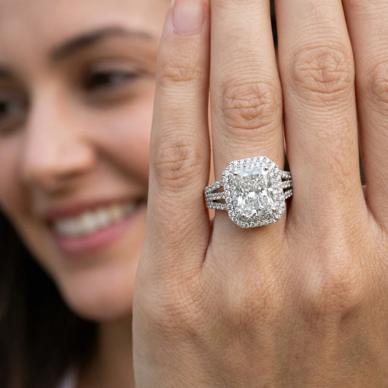 Certified 4 1/2Ct Radiant Cut Diamond Engagement Ring 14k Gold Lab Grown (G-H, VS)
