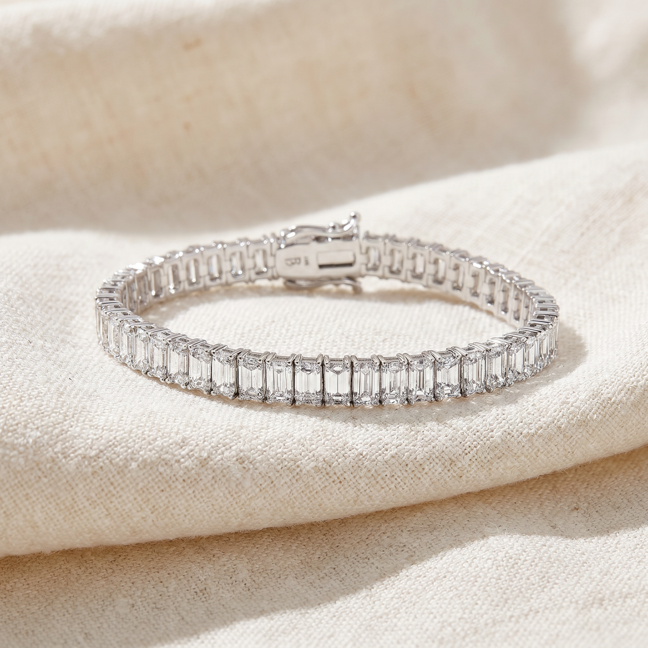 10 - 30Ct Emerald Cut Diamond Tennis Bracelet 14k Gold Lab Grown 7" (F-G, VS)