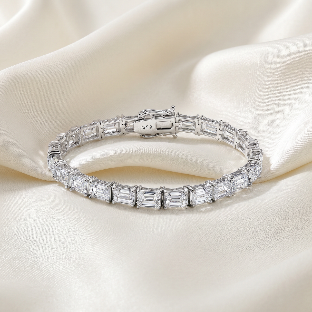 10 - 26 Ct Emerald Cut Diamond East West Tennis Bracelet 14k Gold Lab Grown 7" (F-G, VS)